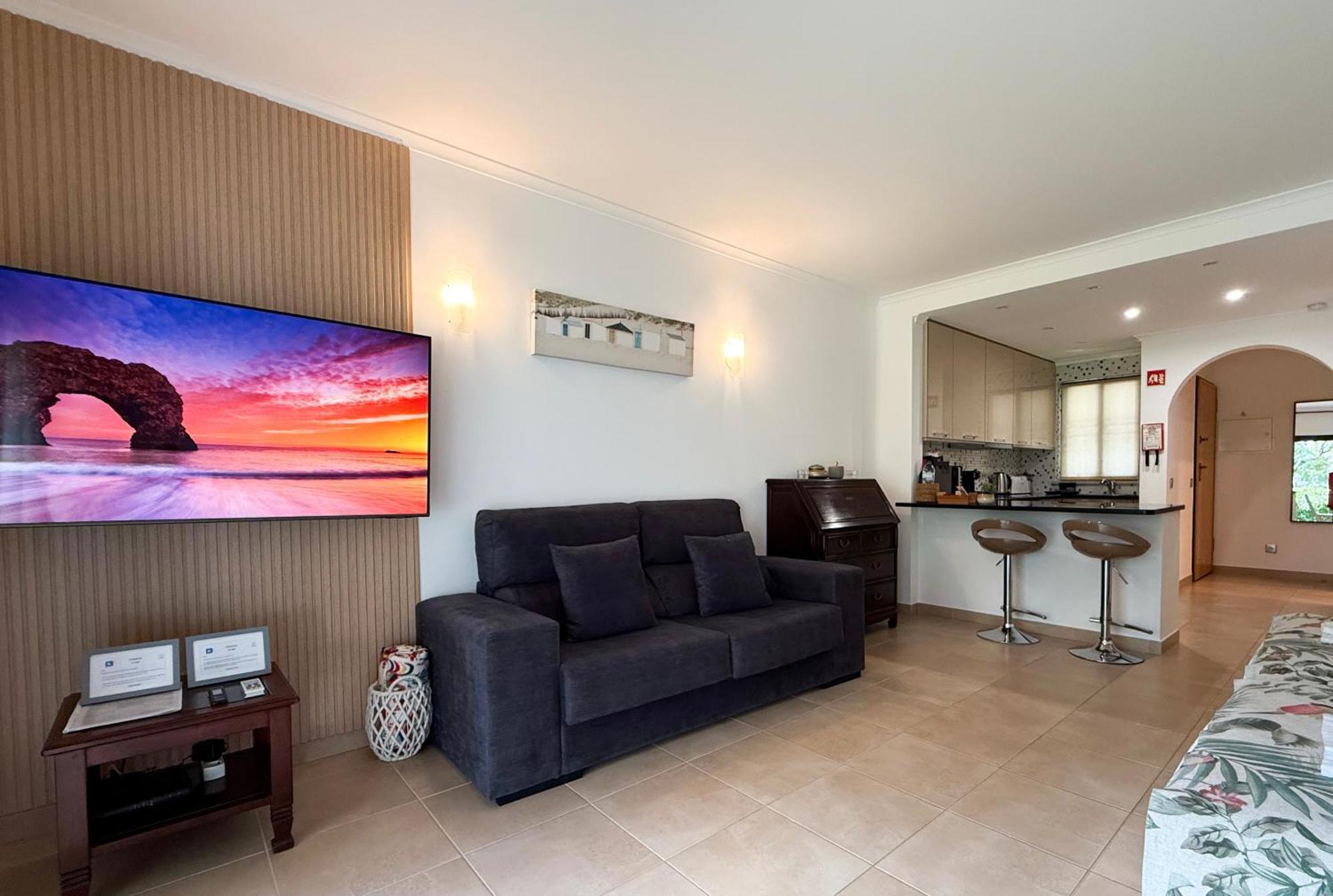 Coastal Retreat With Pool And Beach Access By Drago Rentals Албуфейра Екстериор снимка