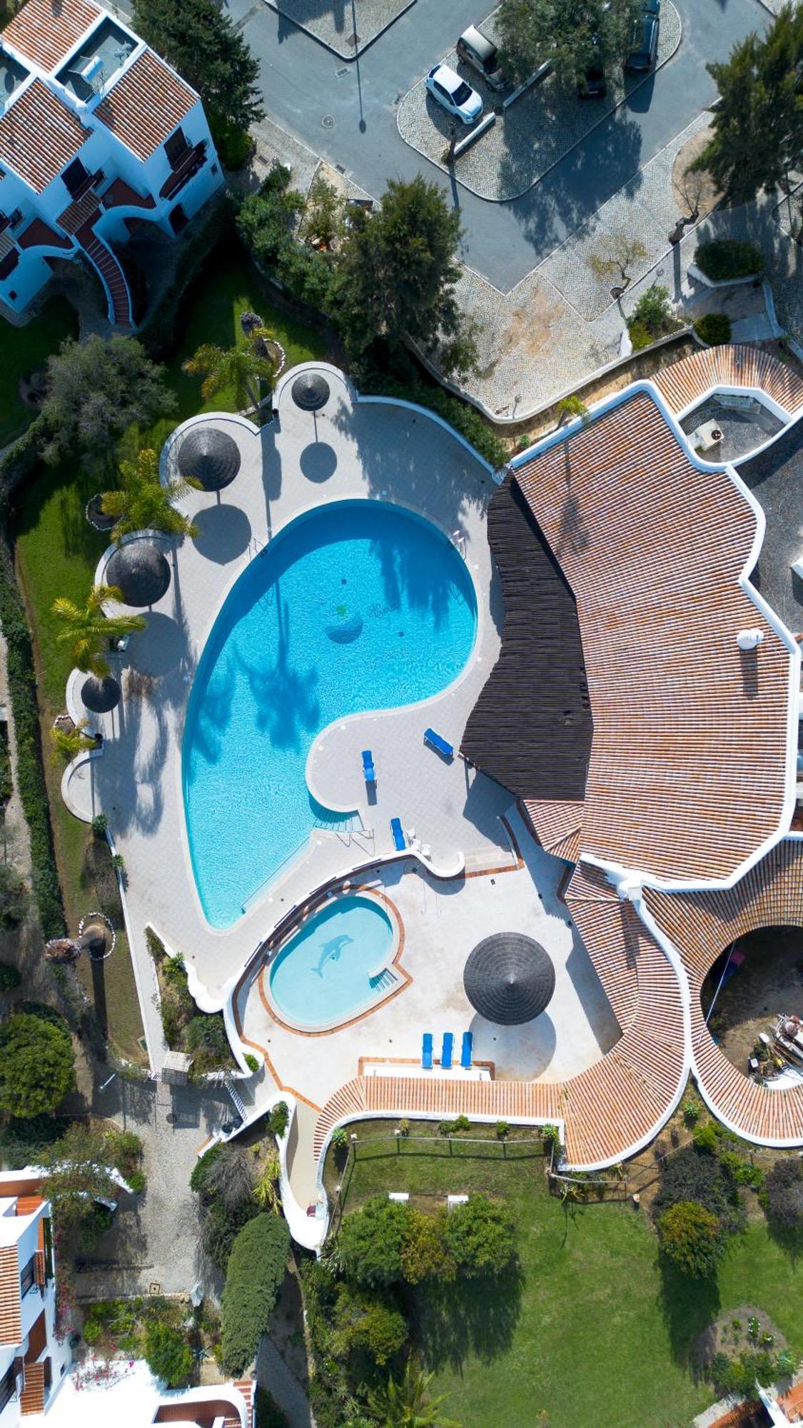 Coastal Retreat With Pool And Beach Access By Drago Rentals Албуфейра Екстериор снимка