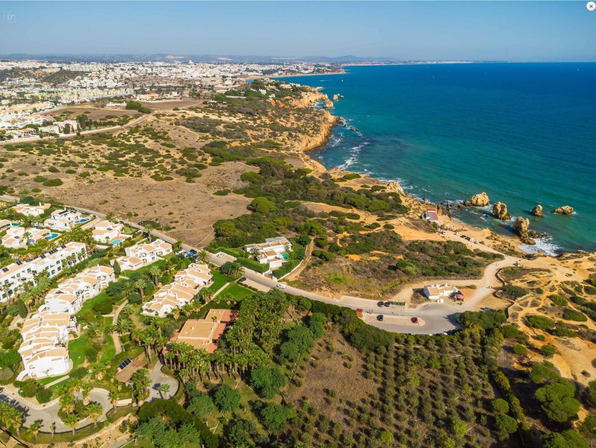 Coastal Retreat With Pool And Beach Access By Drago Rentals Албуфейра Екстериор снимка